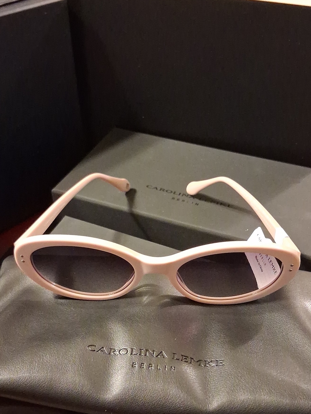 Carolina Lemke Berlin LT Pink CL 9057-3 GR.SMK New With Original Packaging